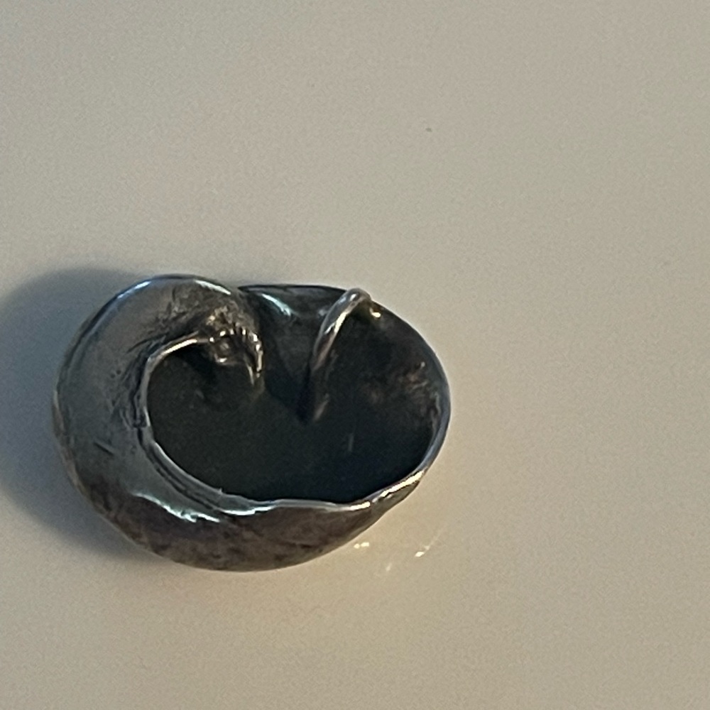 Silver Shell Pendant - Picture 2 of 2